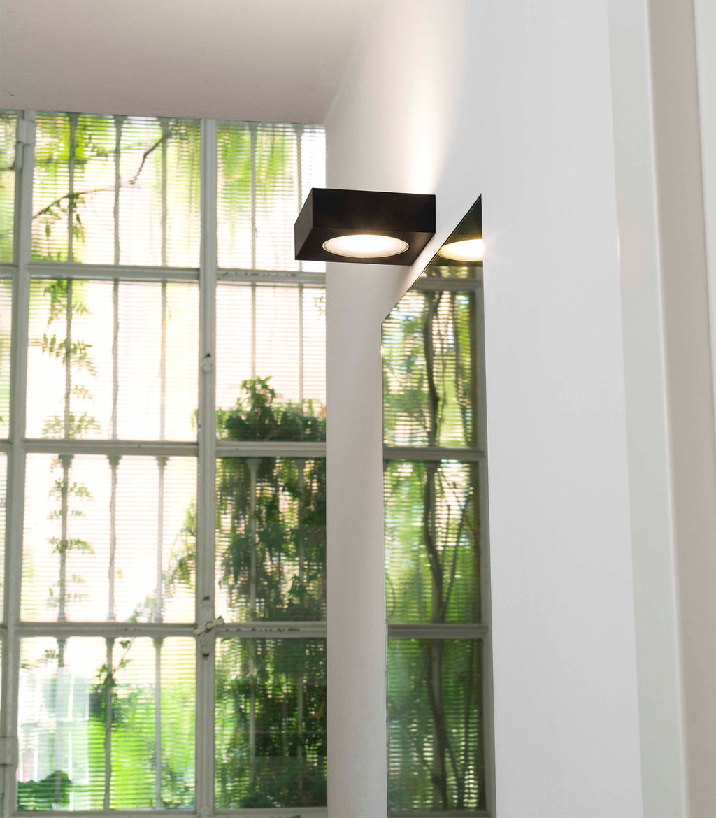 Fix Wall Light
