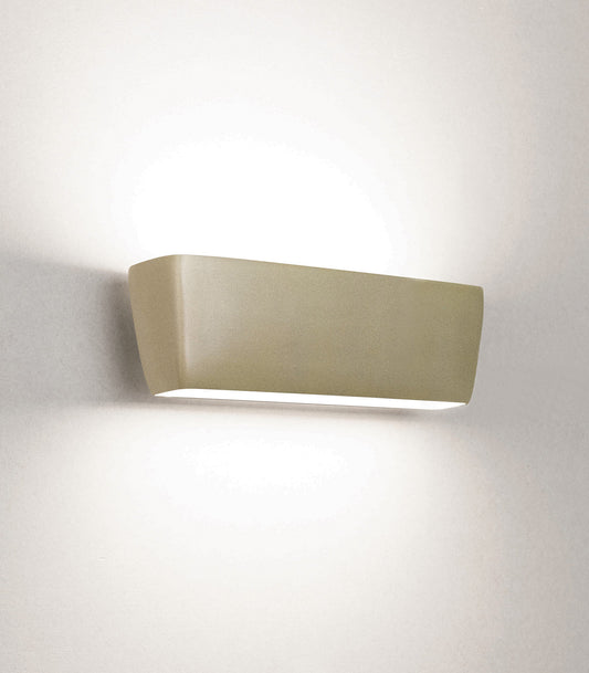 Flaca Wall Light