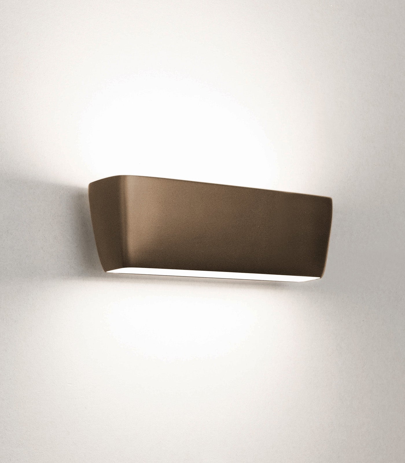 Flaca Wall Light
