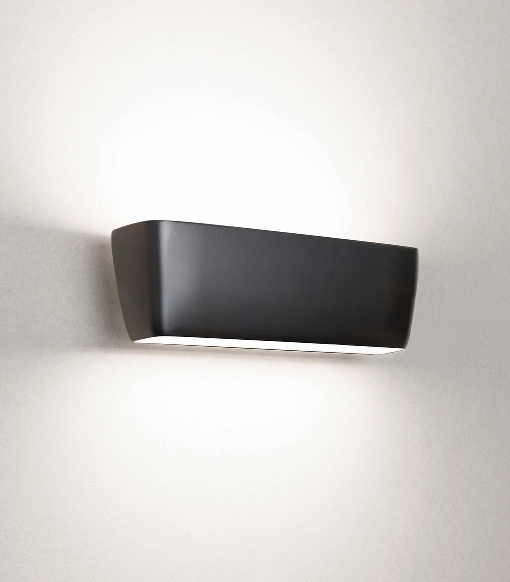 Flaca Wall Light