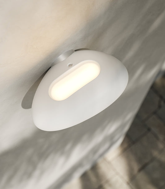 Flo Wall Light