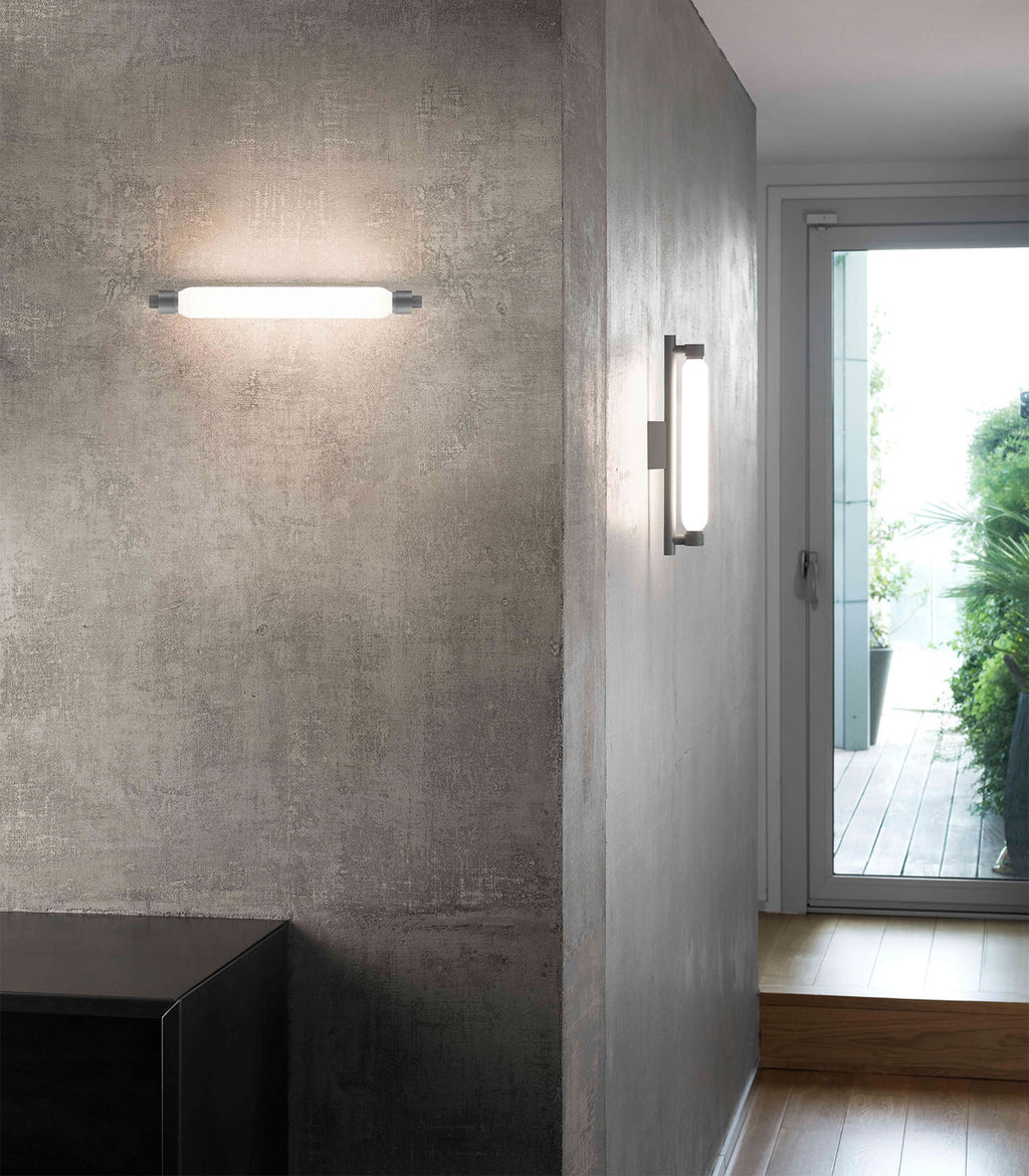La Roche Wall Light
