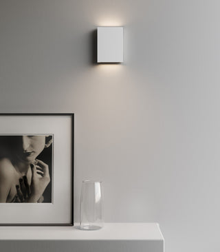 Lateris Wall Light