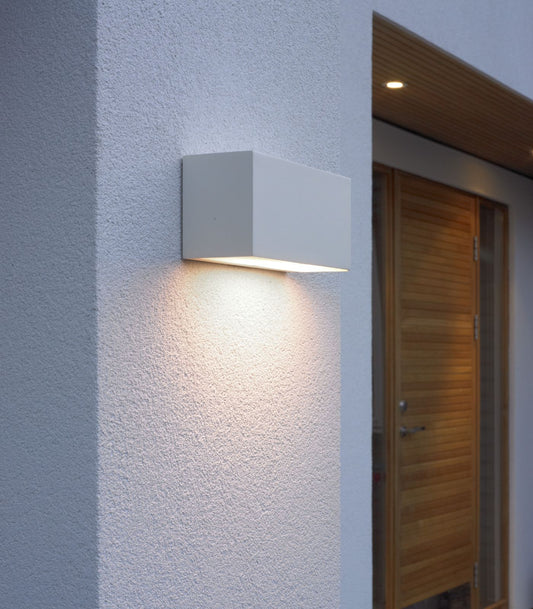 Asker Wall Light