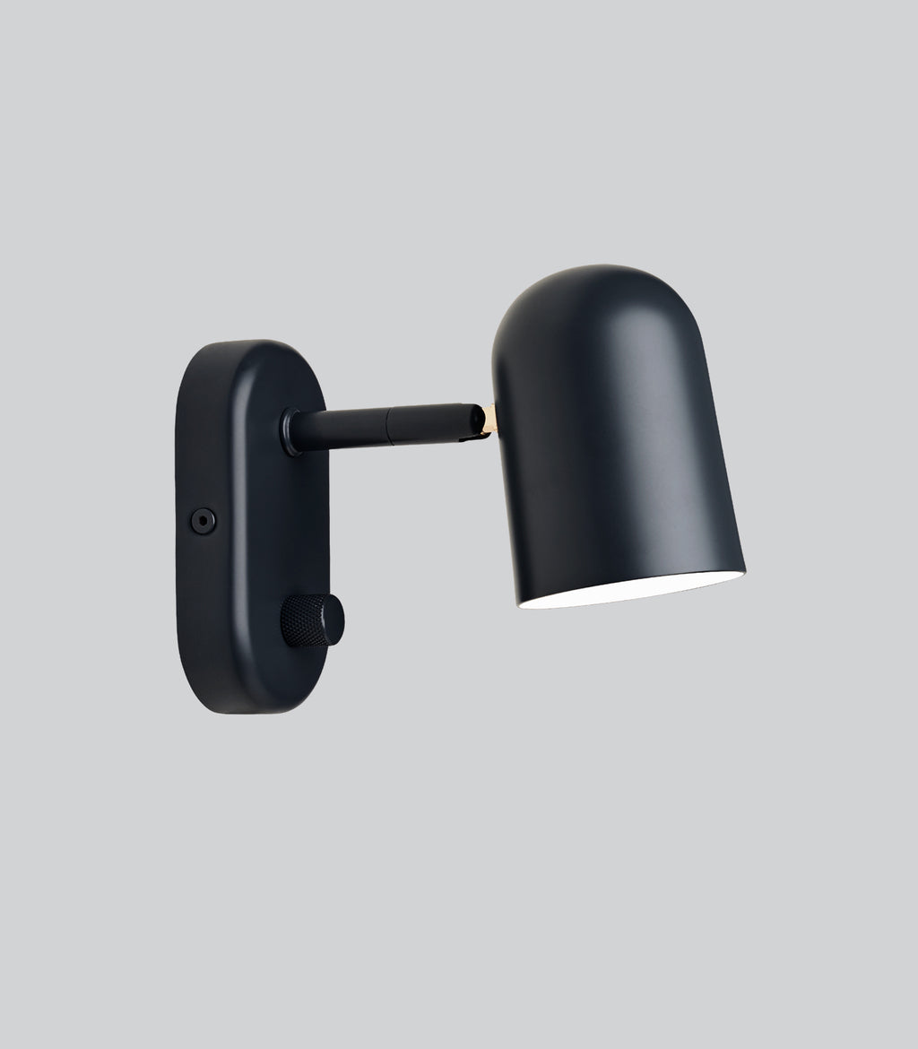 Buddy Wall Light