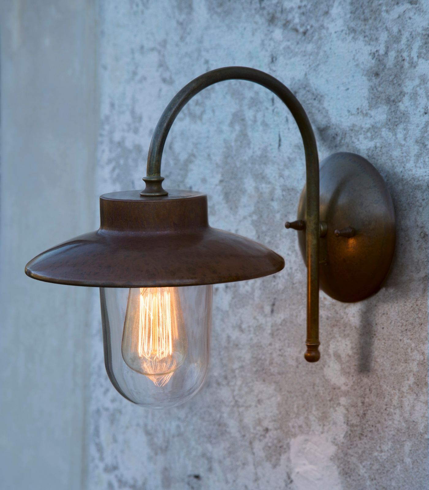Calmaggiore Outdoor Wall Light