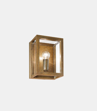 Quadro Wall Light