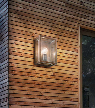 Quadro Wall Light