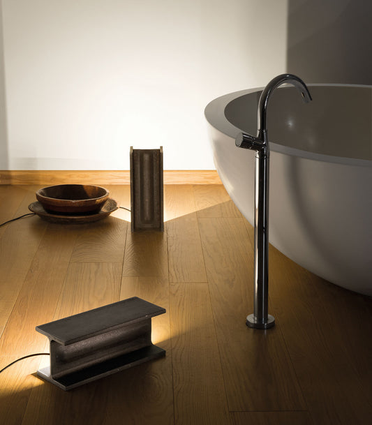 Mais Plus Table Lamp