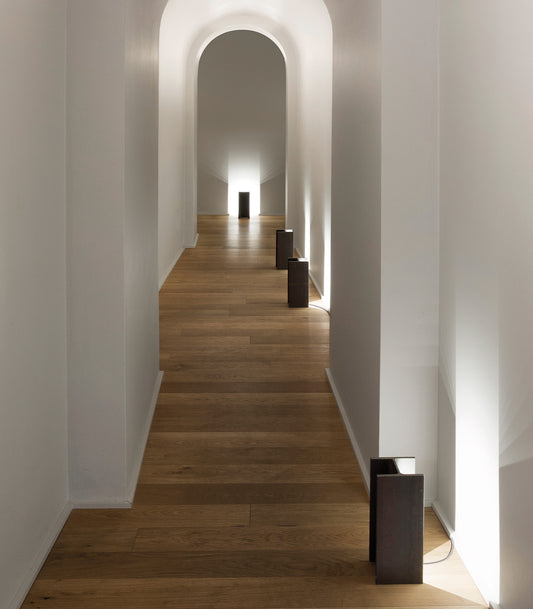 Mais Plus Table Lamp