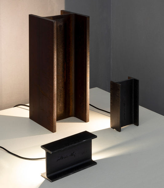 Mais Plus Table Lamp