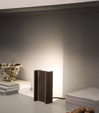Mais Plus Table Lamp