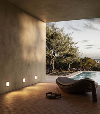 Marina Square Step Wall Light