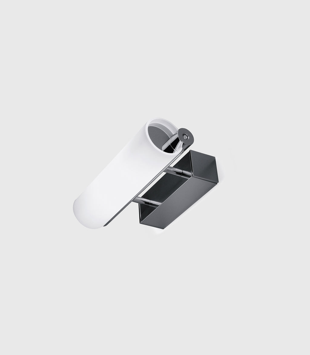Norma Wall Light