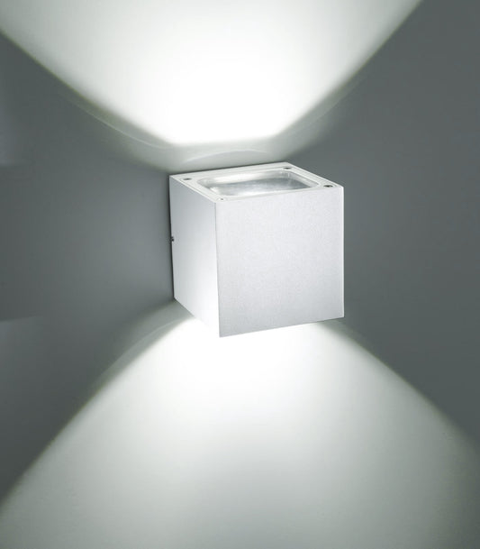 Sole Outdoor Wall Light