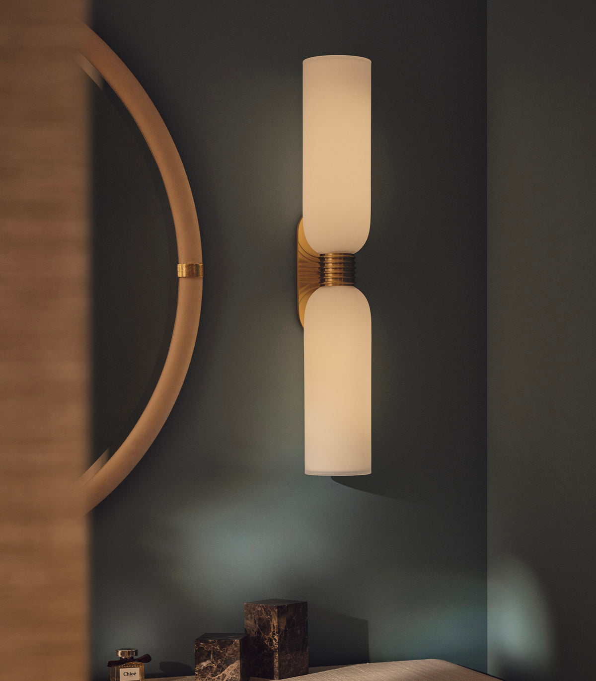 Saliber Wall Light
