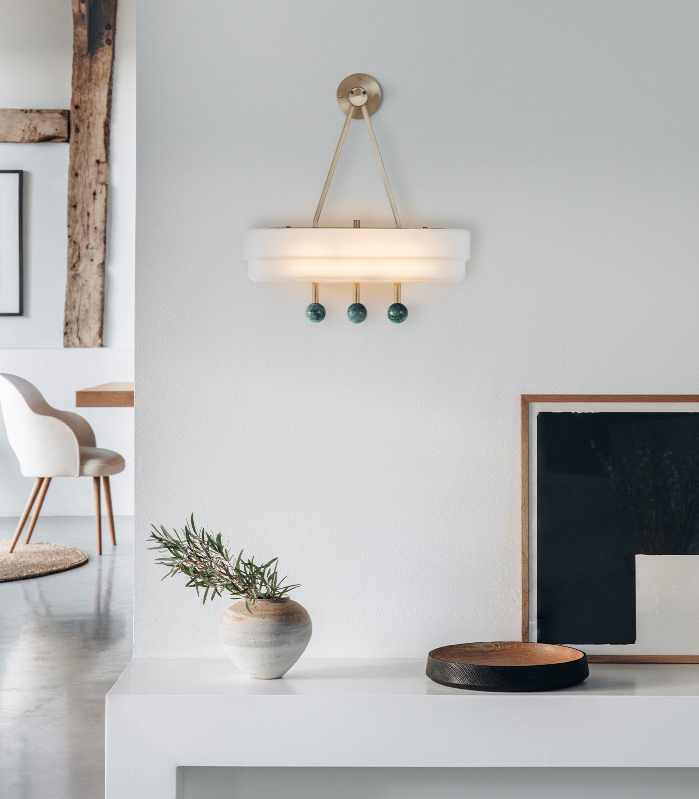 Spate Wall Light