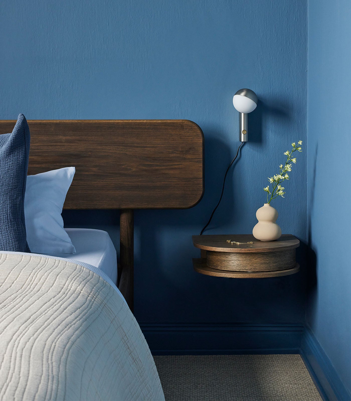 Balancer Mini Wall/Table Lamp