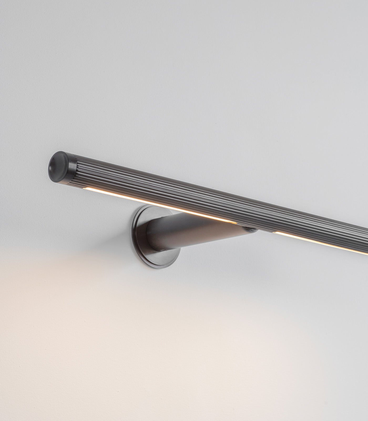 Talbot Picture Wall Light