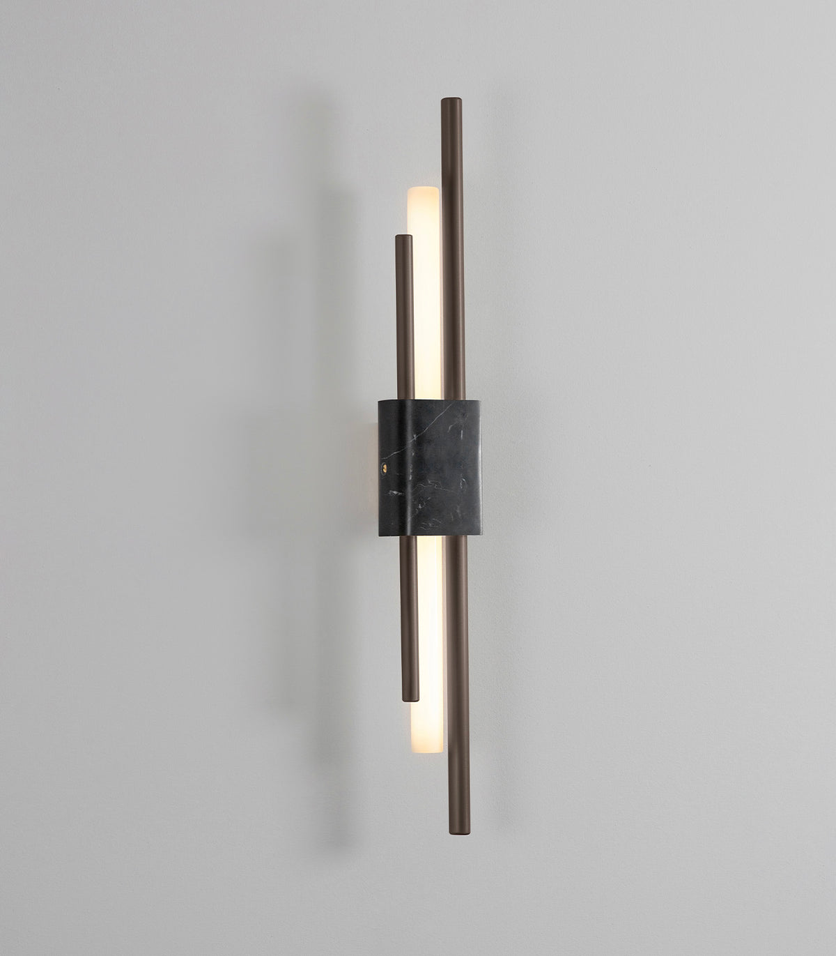 Tanto Wall Light