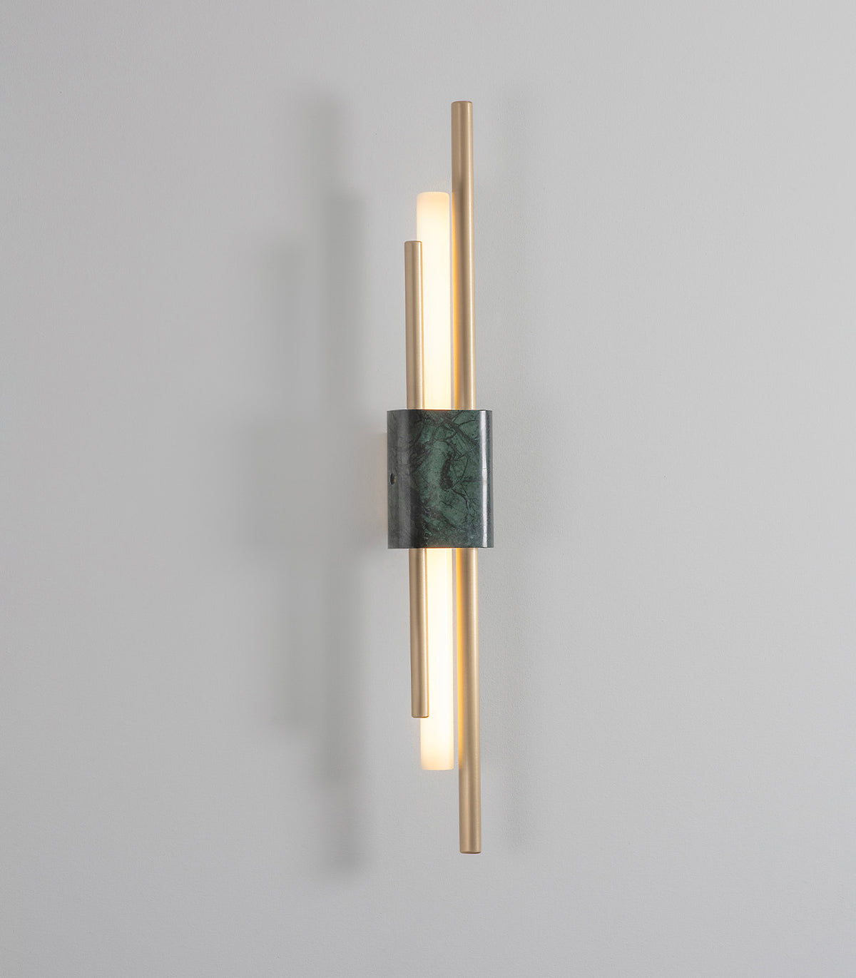 Tanto Wall Light