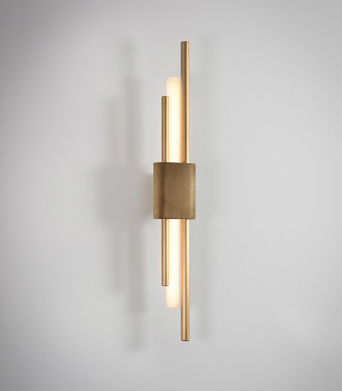 Tanto Wall Light