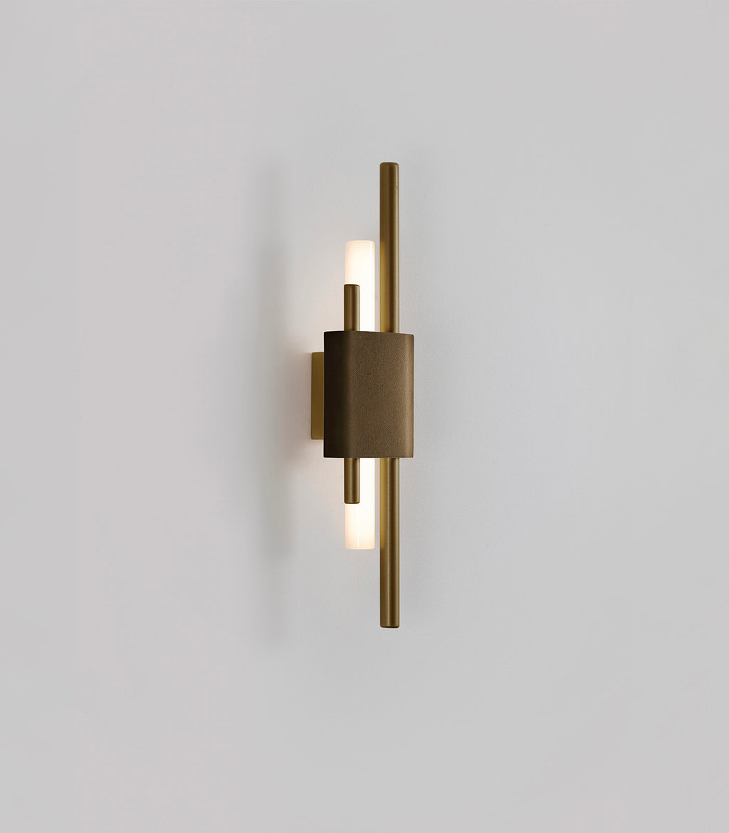 Tanto Wall Light