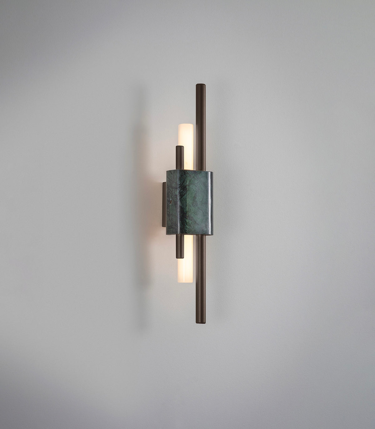 Tanto Wall Light