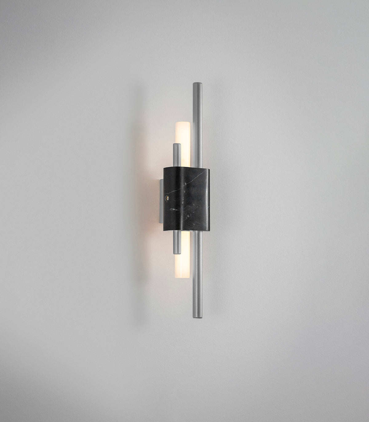 Tanto Wall Light
