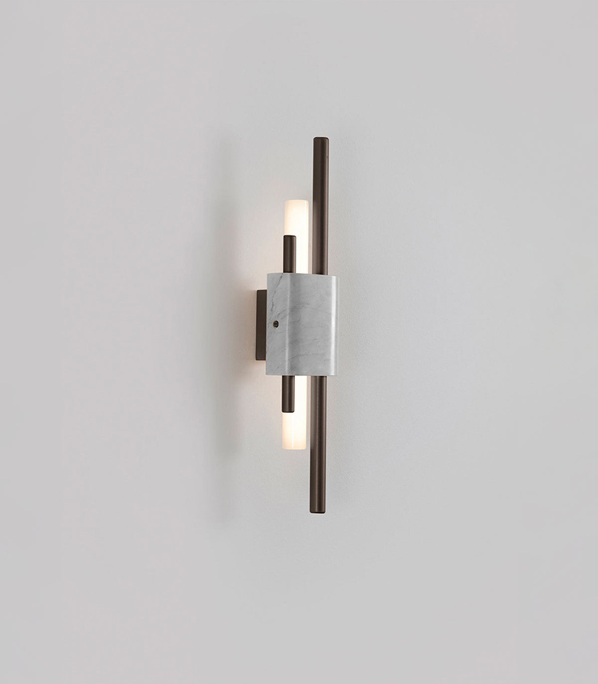 Tanto Wall Light