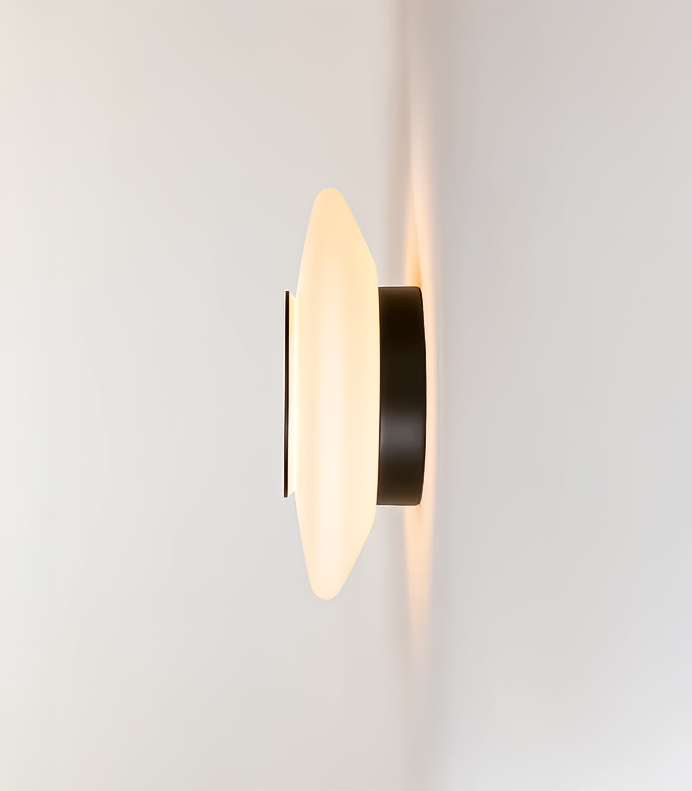 Thales Wall Light