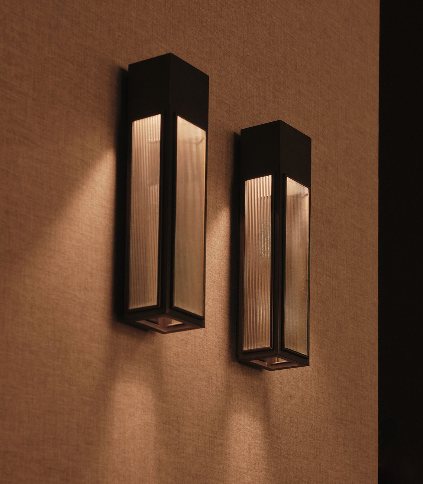 Willow Wall Light