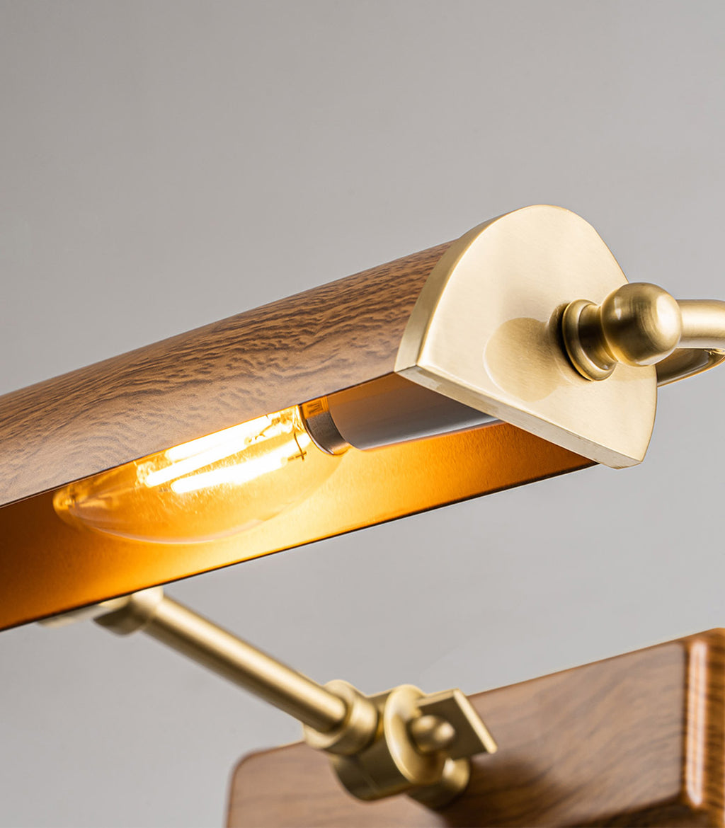 Winchfield Picture Wall Light