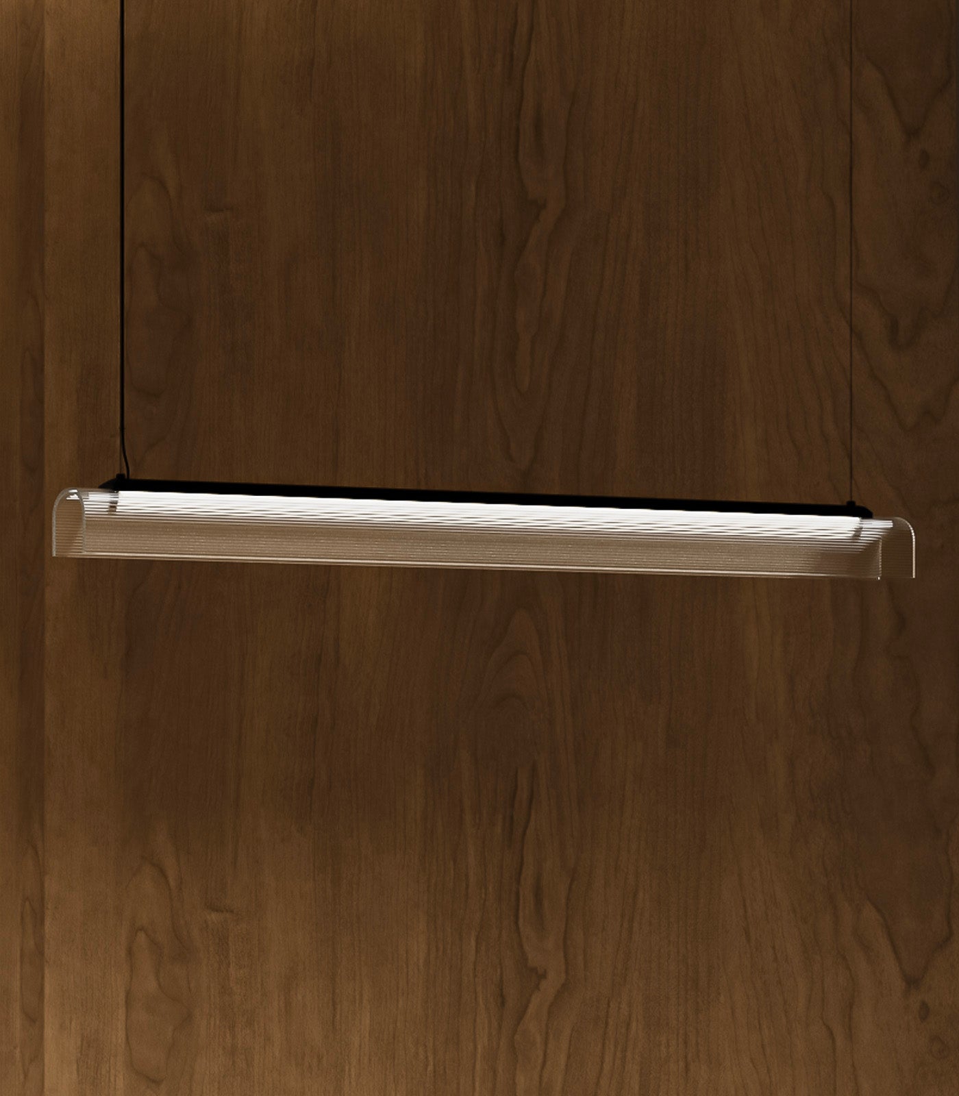 Edge Linear Pendant Light