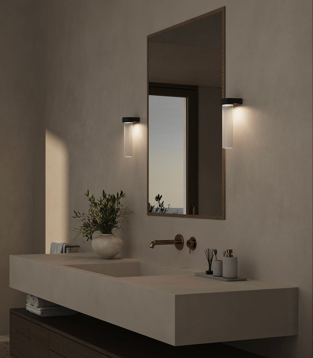 Edge Wall Light