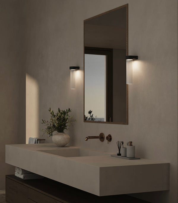Edge Wall Light
