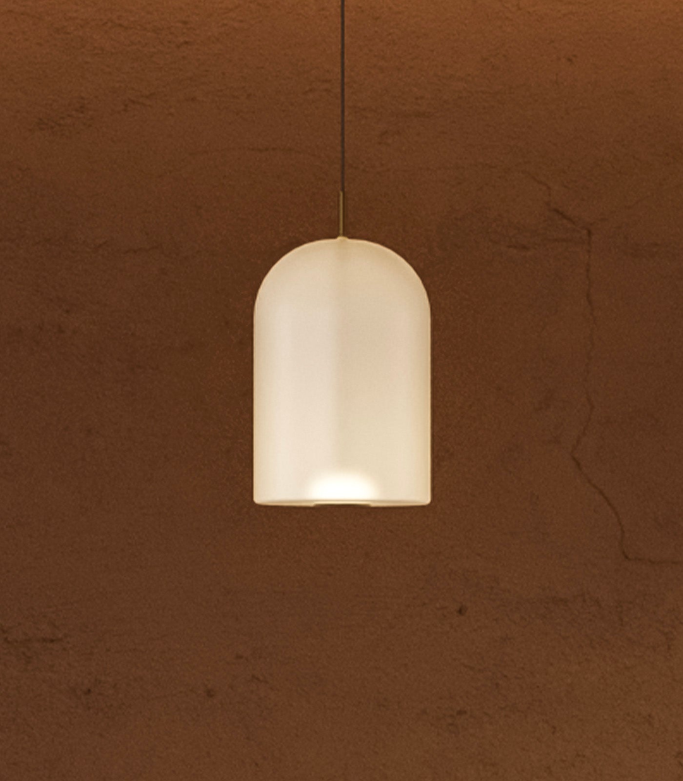 Elong Air Pendant Light