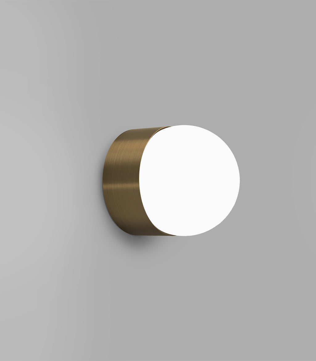 Orb Sur Wall Light