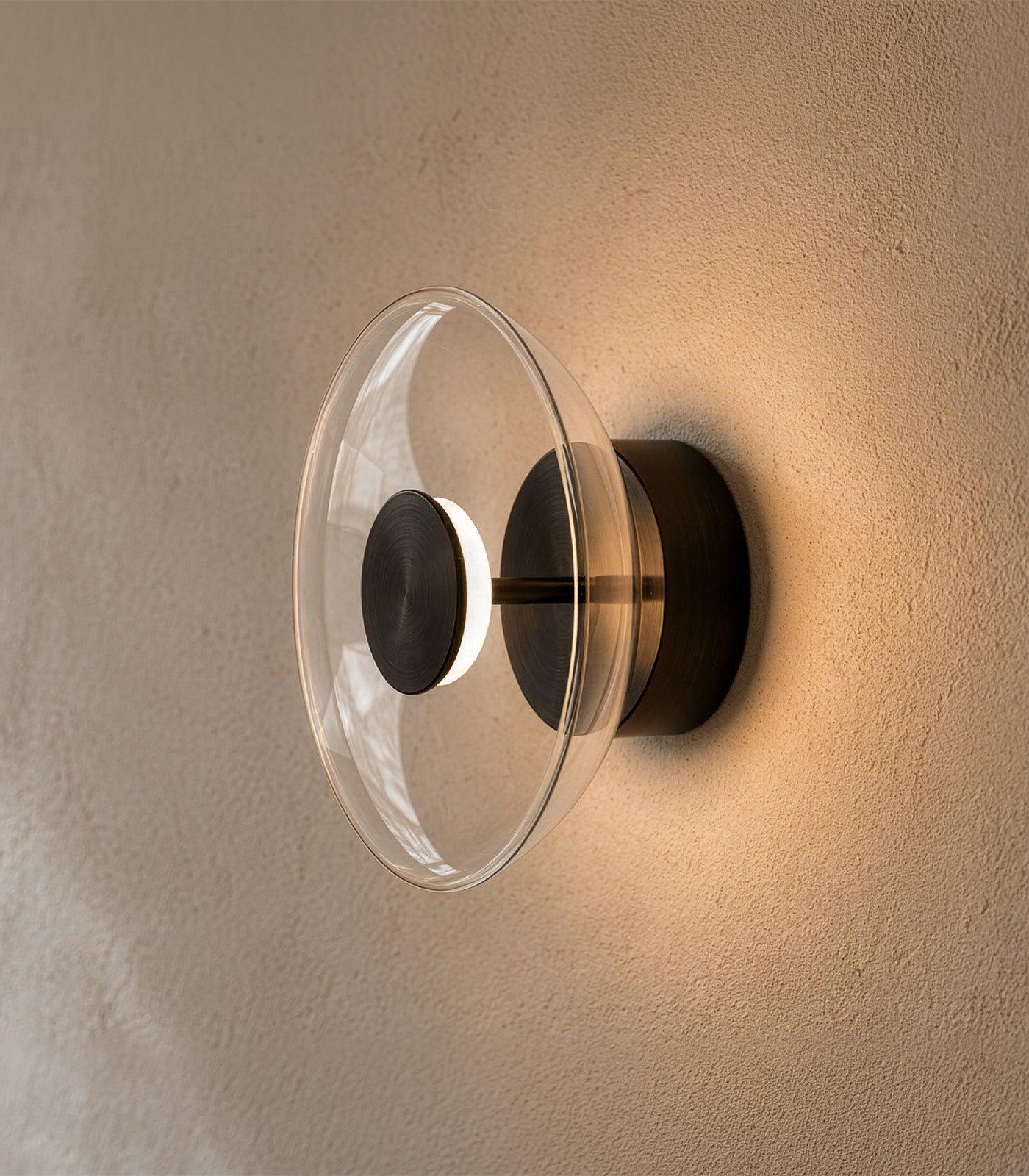 Dome Air Wall Light