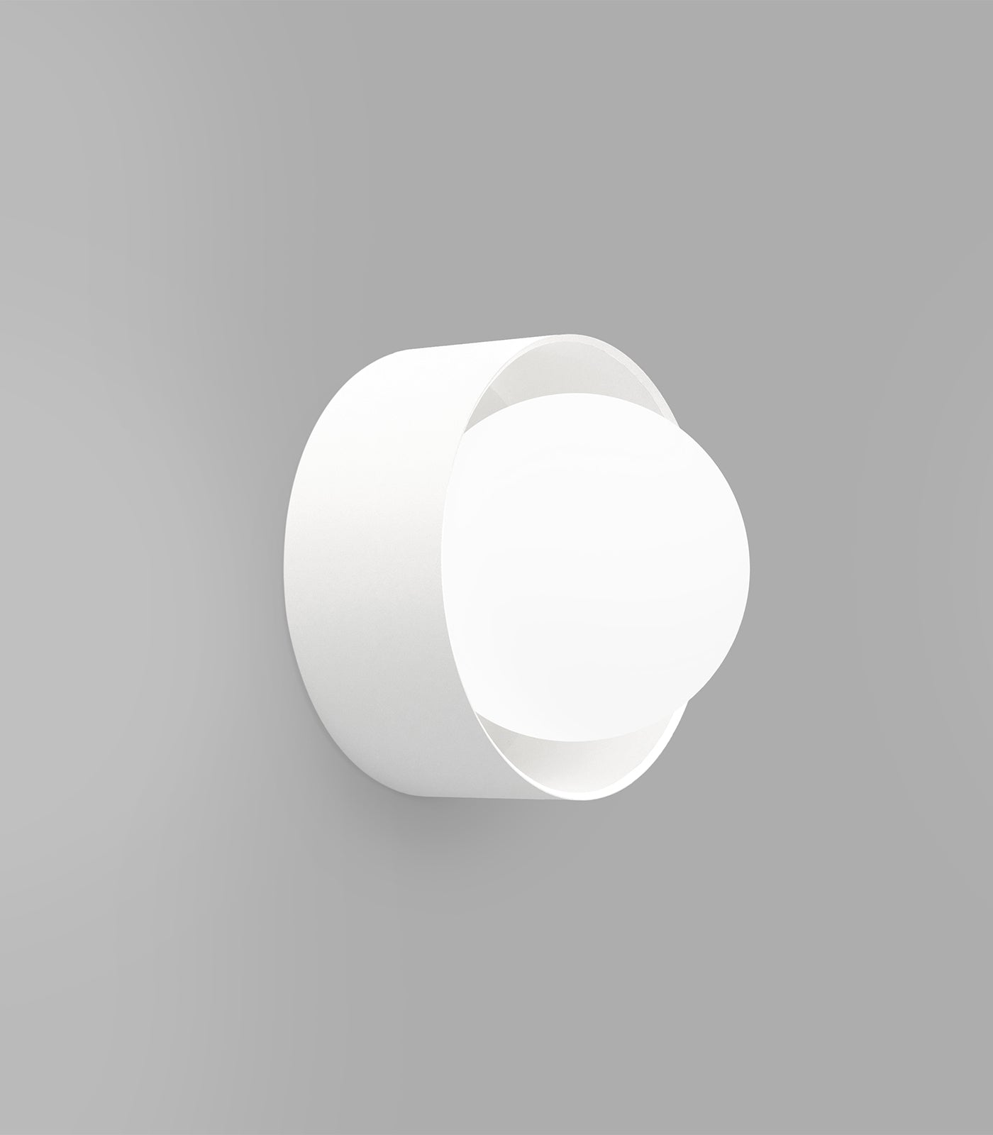 Orb Sur Large Wall Light