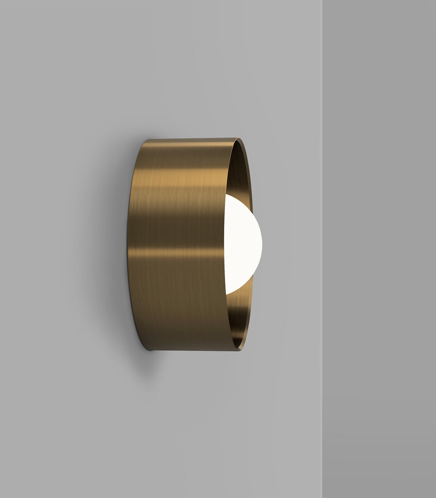 Orb Sur Large Wall Light