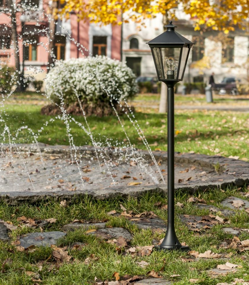 London Bollard Light by Norlys