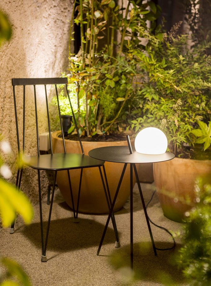 Circ Outdoor Floor Lamp by Estiluz