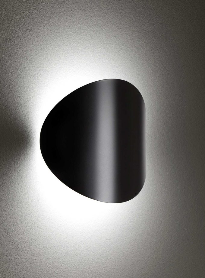 Lune Outdoor Wall Light by Estiluz