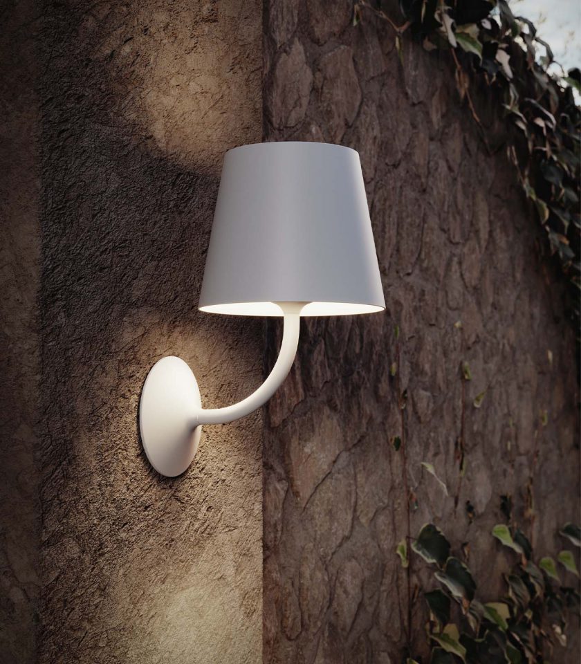 Poldina 230V Wall Light by Zafferano Ai Lati Lights